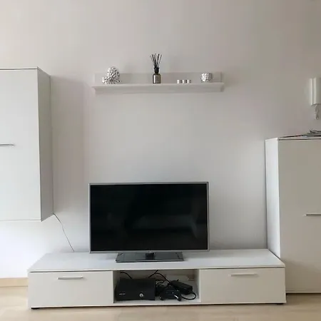 Apartmán Amelia Medences 10p-re A Tagore Setanytol Balatonfüred